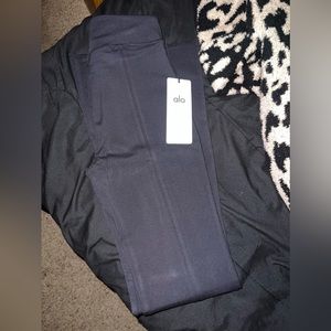 Alo Yoga Airbrush High Waist Kick Back Flare Legging